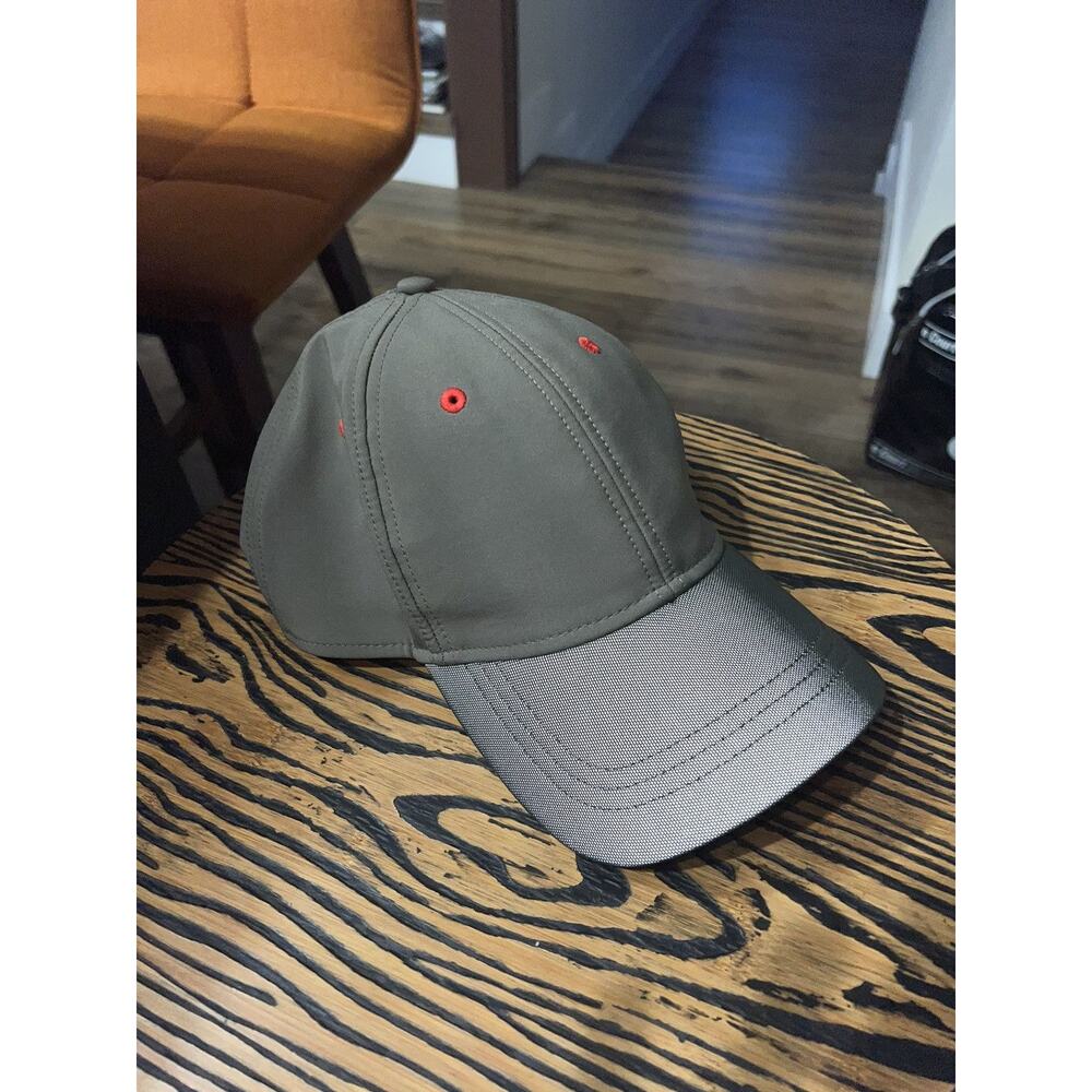 Lululemon reflective brim dad cap